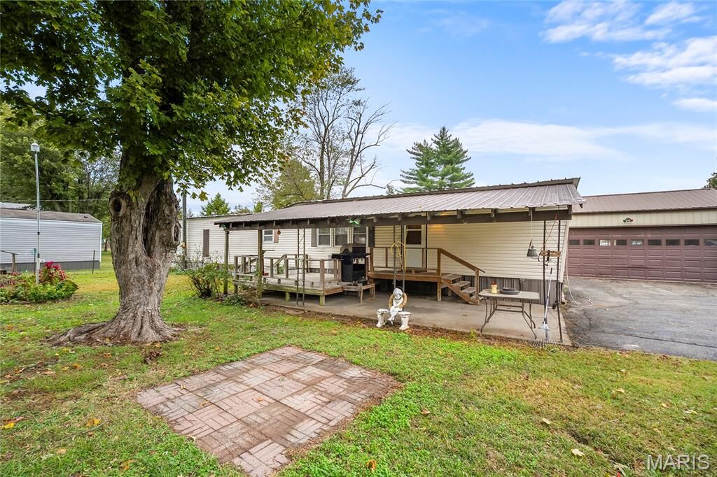 Property Photo:  311 S Haw Street  MO 63771