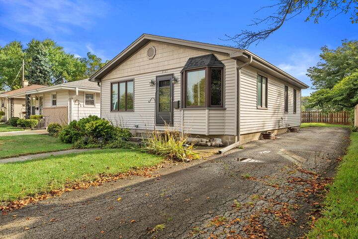 Property Photo: 2121 Ohio St WI 53405