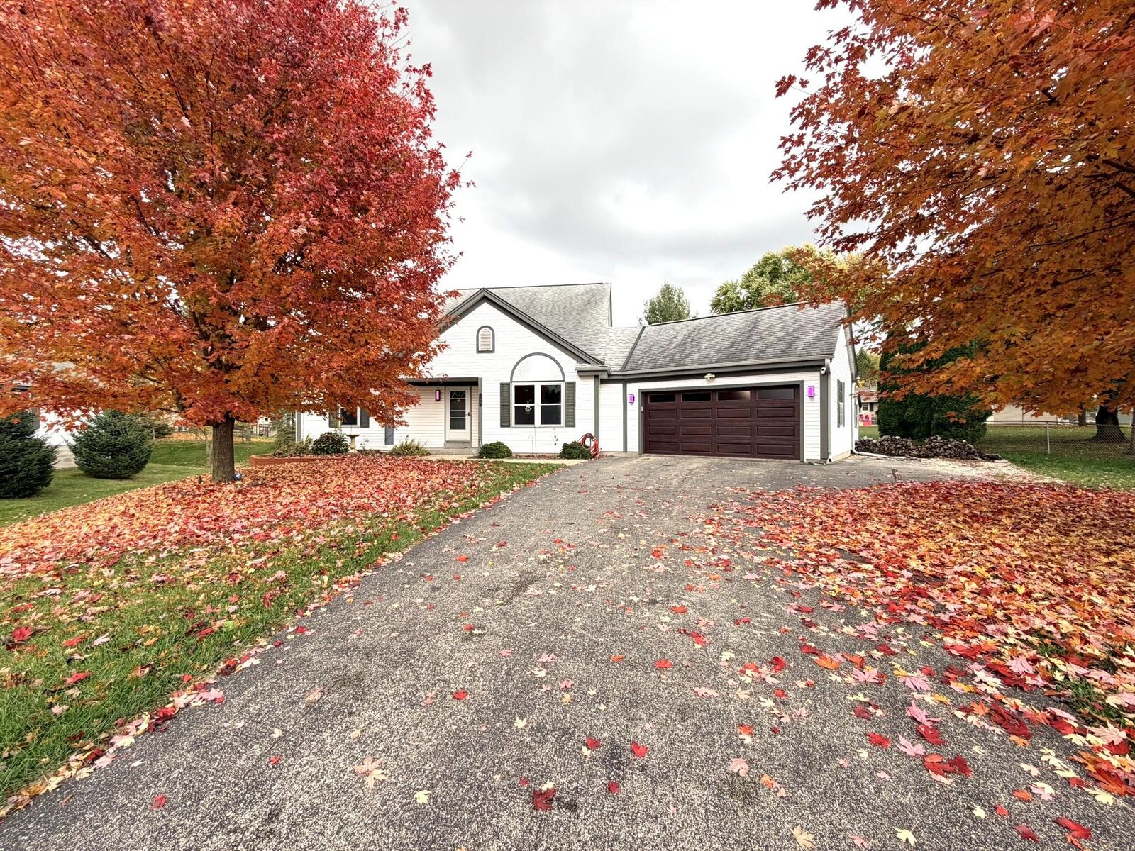 Property Photo:  198 Cramer Ave  WI 53118 