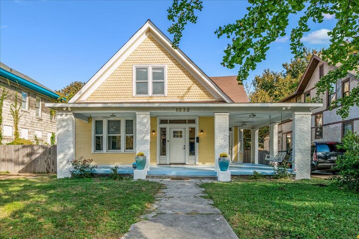 Property Photo:  1232 Agnes Pl  TN 38104 