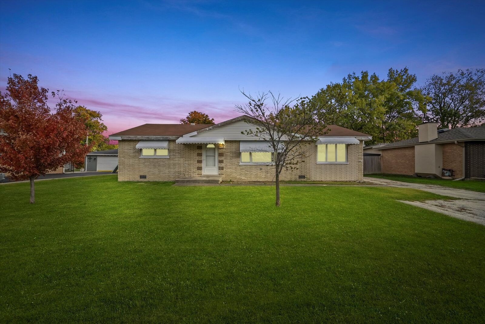 Property Photo: 8521 S 83rd Avenue IL 60457