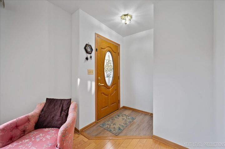 Property Photo: 1296 Yellowpine Drive IL 60506