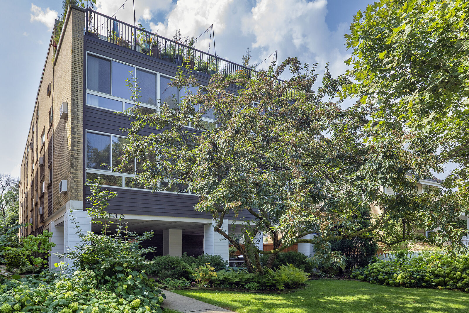 Property Photo:  2730 Central Street 3A  IL 60201 