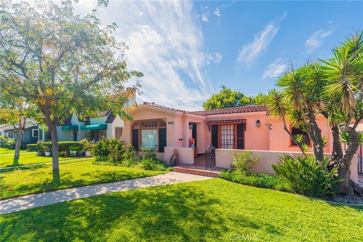 Property Photo:  405 N Janss  CA 92805 