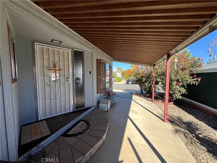 Property Photo: 1645 Sonora CA 92543