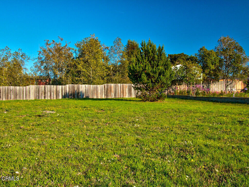 Property Photo: 104 B N Dana Street CA 95437