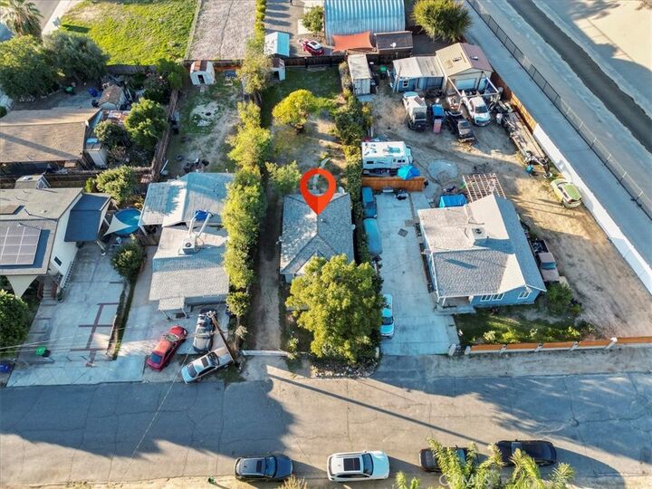 Property Photo: 11184 Adella CA 92318