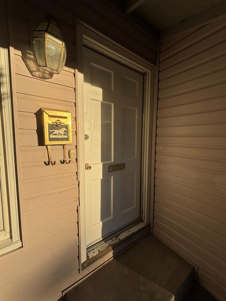 Property Photo:  5665 Carmela Way  CA 95822 