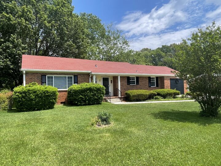 Property Photo:  321 Druid Ln  TN 37388 