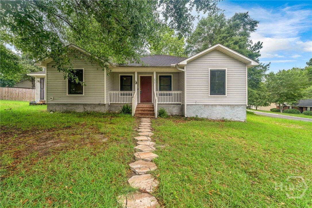 Property Photo:  202 Stag Road  GA 31329 