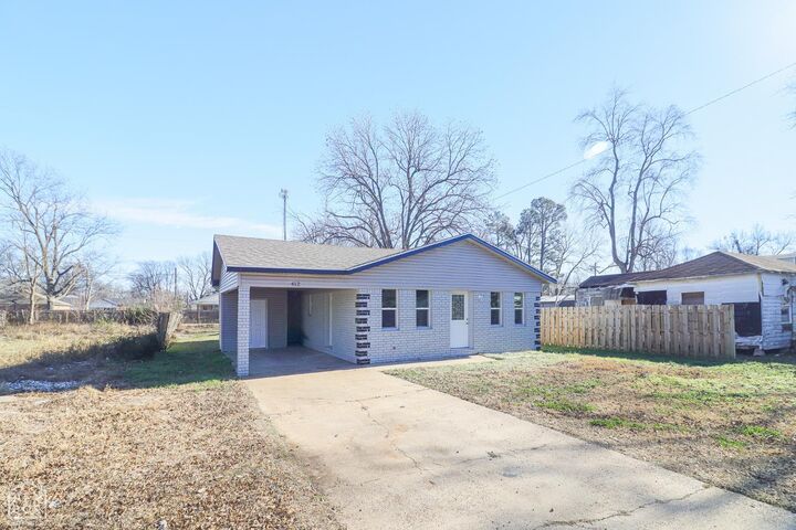 Property Photo:  412 Ellis Avenue  AR 72472 