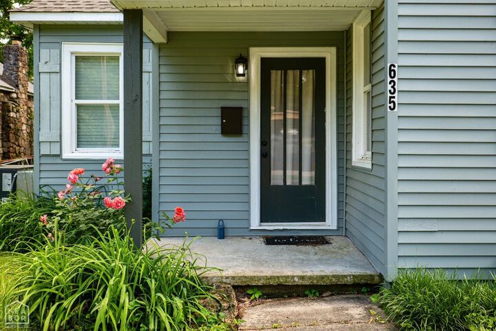 Property Photo:  635 Poplar Avenue  AR 72401 