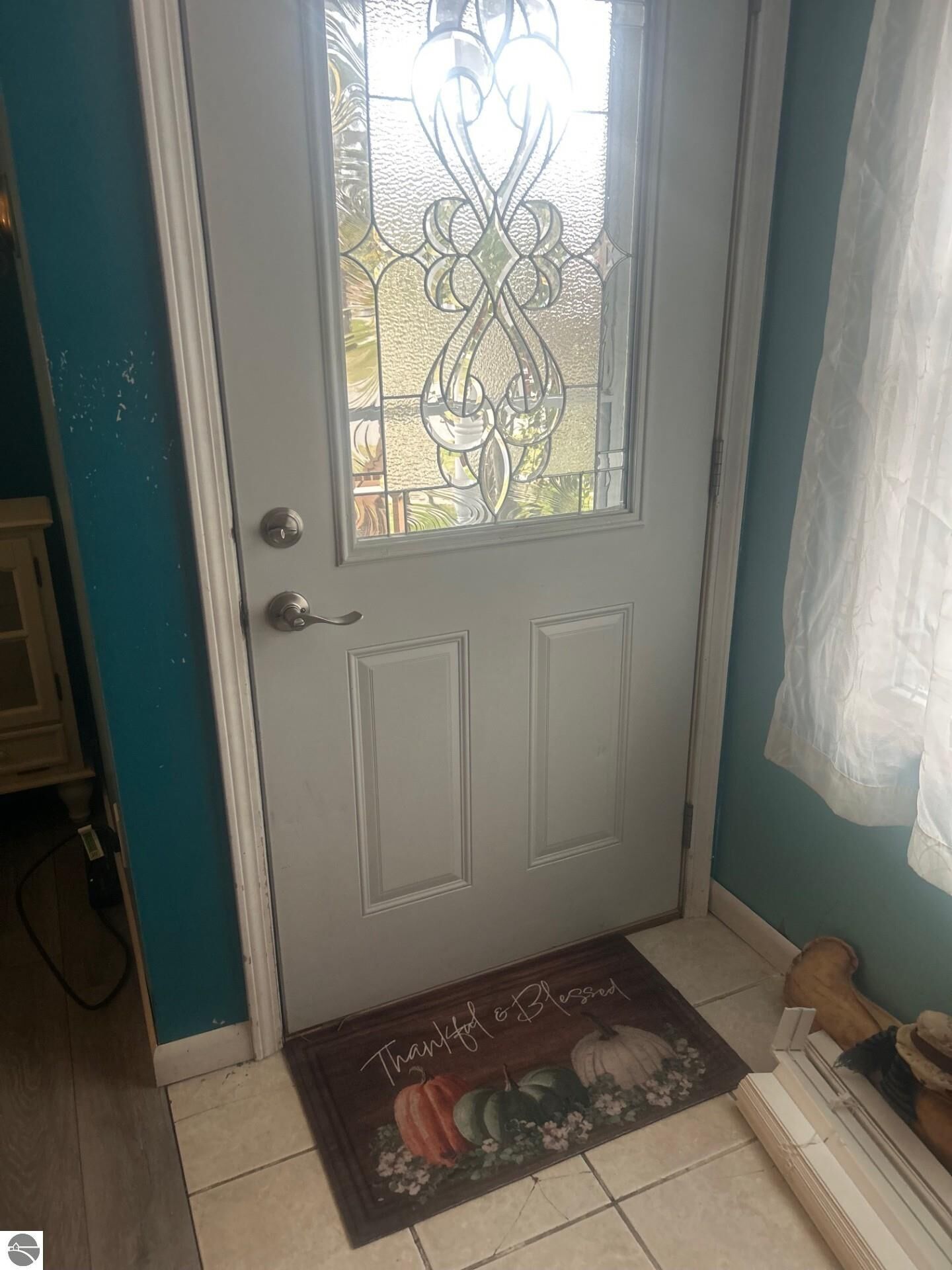 Property Photo:  1710 W Broadway  MI 48858 