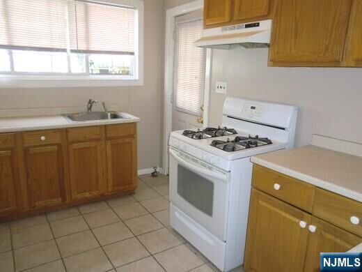 Property Photo:  40-42 Lewis Place 40  NJ 07512 