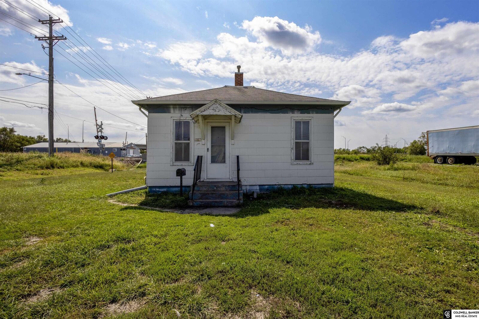 Property Photo:  101 W J Street  NE 68508 