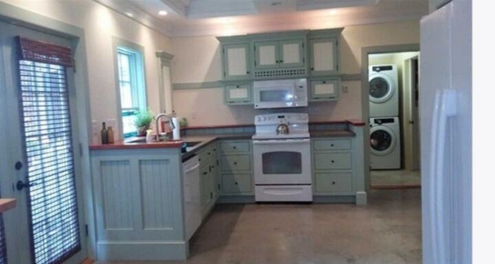 Property Photo: 22 Wapping Road Carriage Hs MA 02364