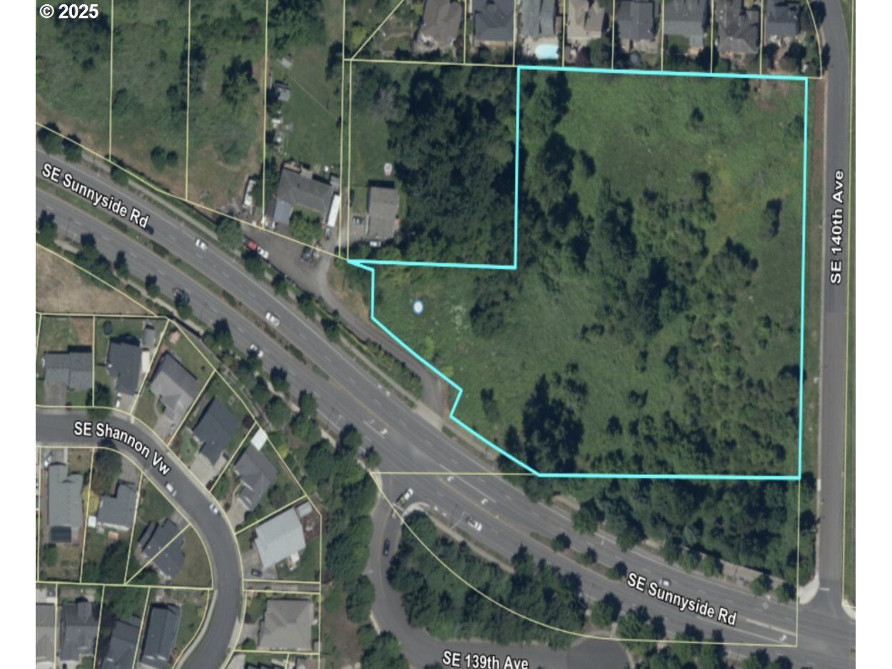 Property Photo:  13711 SE Sunnyside Rd  OR 97015 
