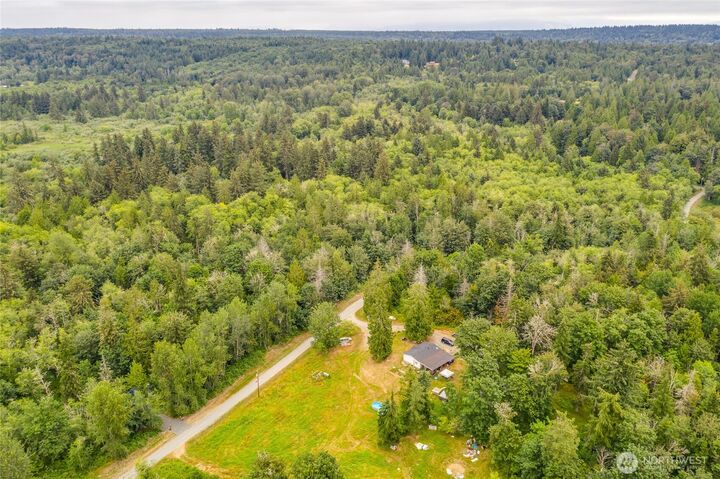 Property Photo:  3302  84th Street NW  WA 98271 