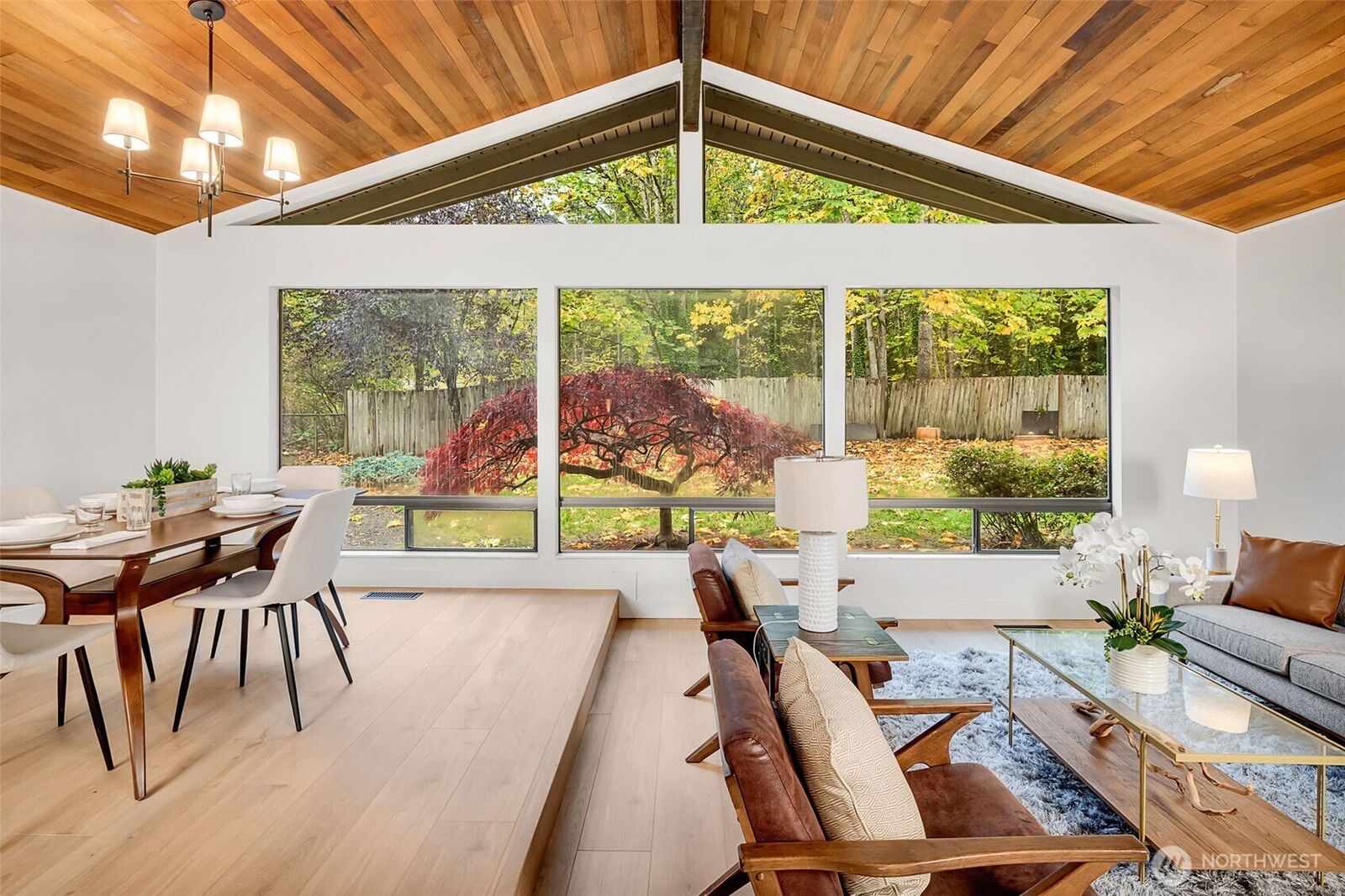 Property Photo: 16123 SE 146th Place WA 98059