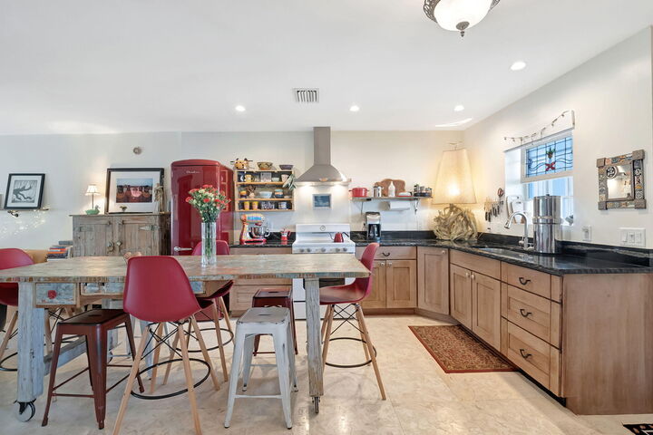 Property Photo: 5505 N Ocean Boulevard 10-103 FL 33435