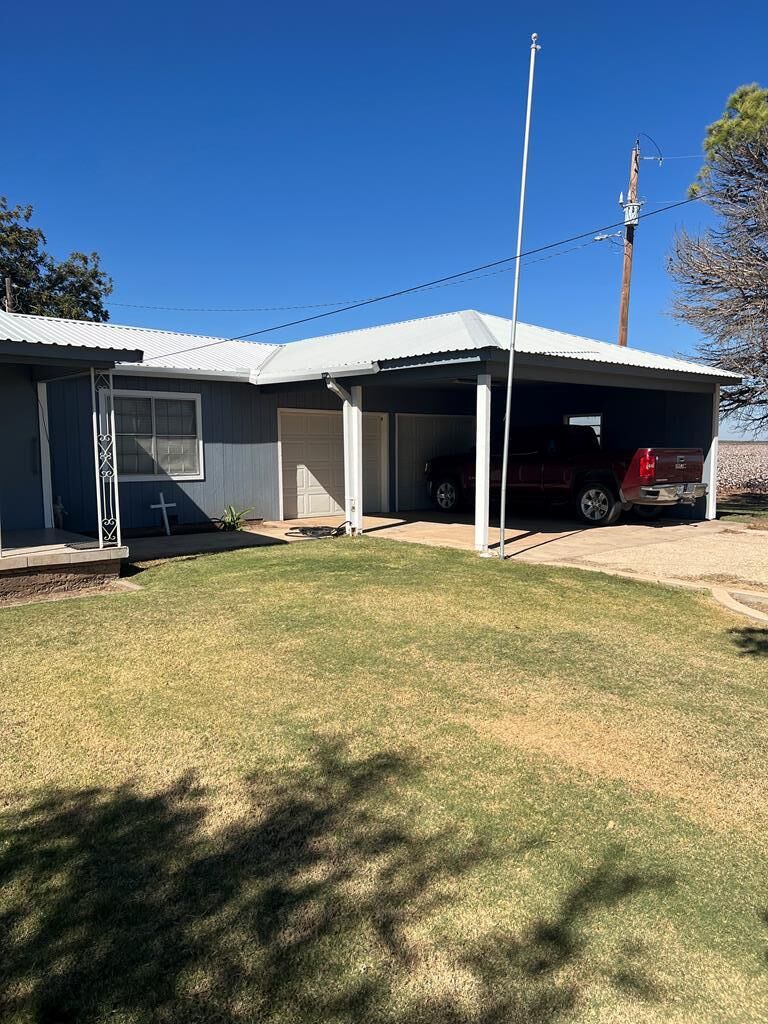 Property Photo:  1851 N Fm 1692  TX 76861 