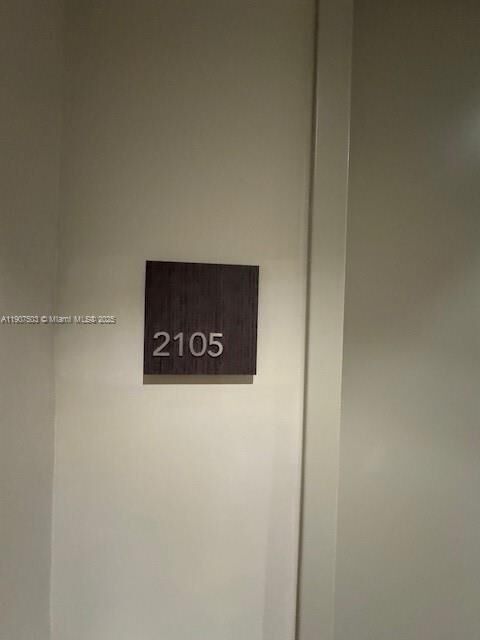 Property Photo: 1010 SW 2nd Ave Lph05 FL 33130