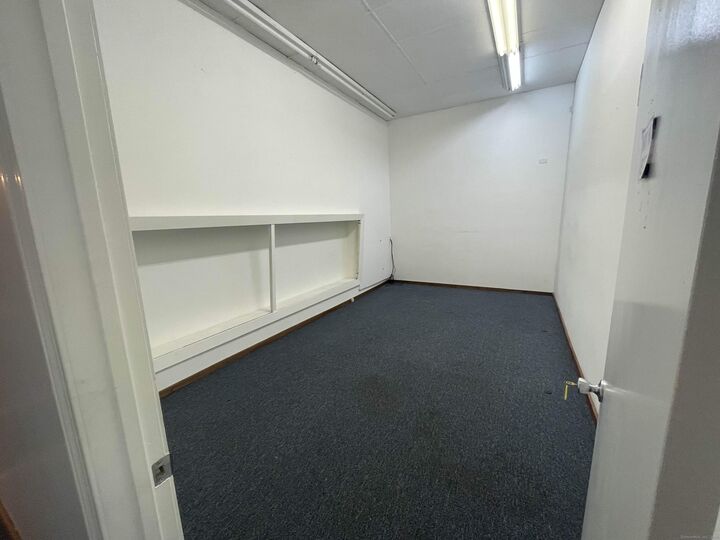 Property Photo:  9 North Main Street 4  CT 06082 