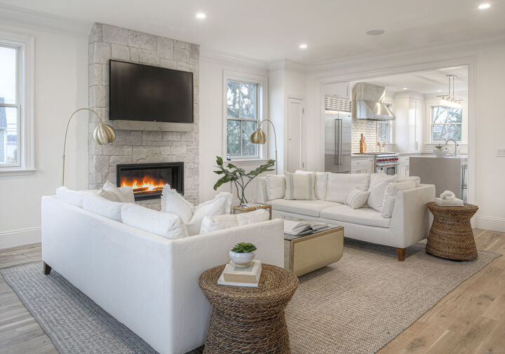 Property Photo:  3 Nassau Road  CT 06880 