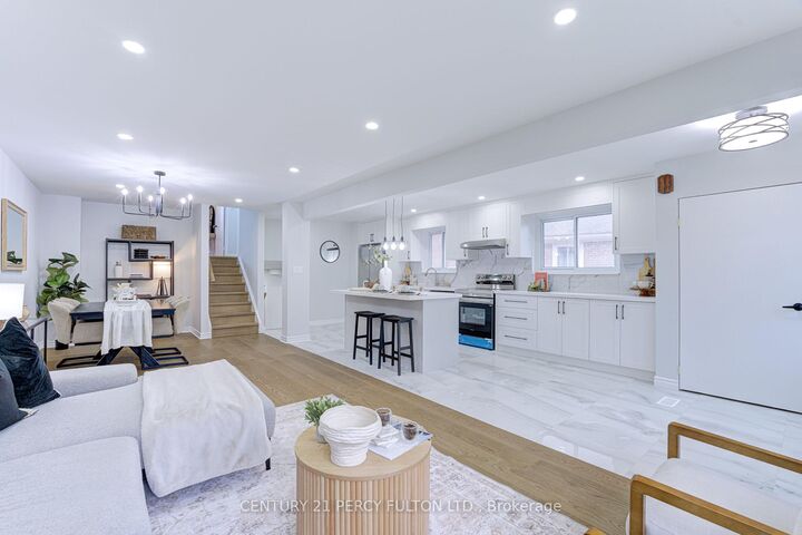 Photo de la propriété: 7146 Harwick Drive ON L4T 3A4