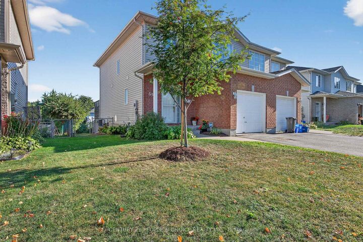 Property Photo: 650 Tanner Drive ON K7M 8Y2