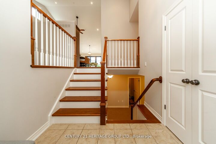 Photo de la propriété: 5826 Fiddlehead Lane ON L2H 0E9