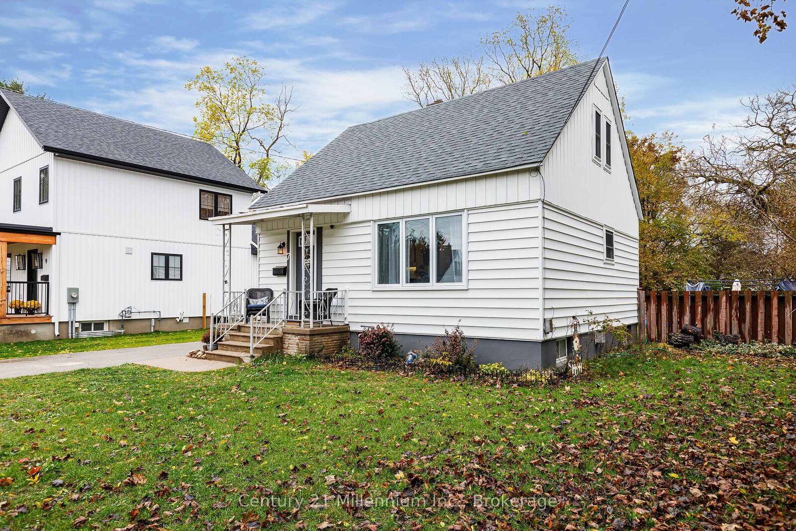 Photo de la propriété:  7 Fair Street  ON L9Y 2H6 