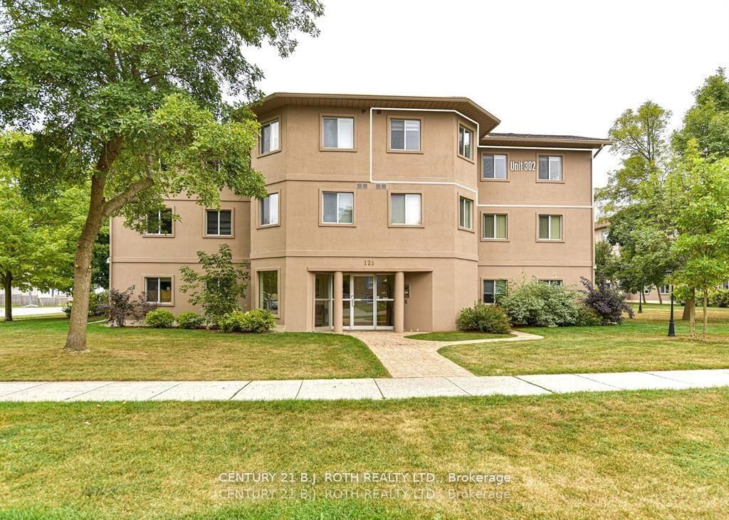 Property Photo:  125 Bond Street 302  ON L3V 1J7 