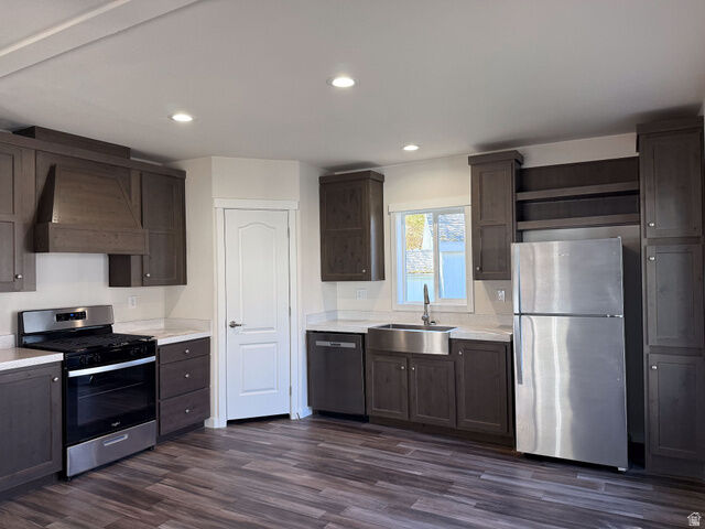 Property Photo:  121 Barrington Way  UT 84041 