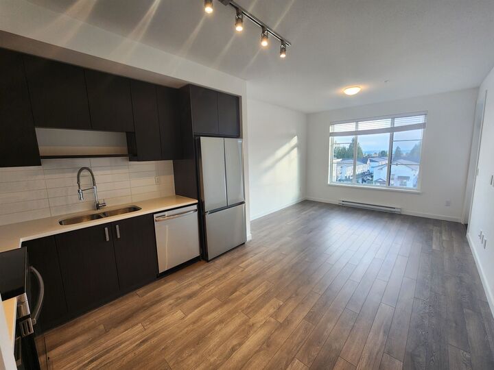 Property Photo: 15825 85 Avenue 514 BC V4N 6W9