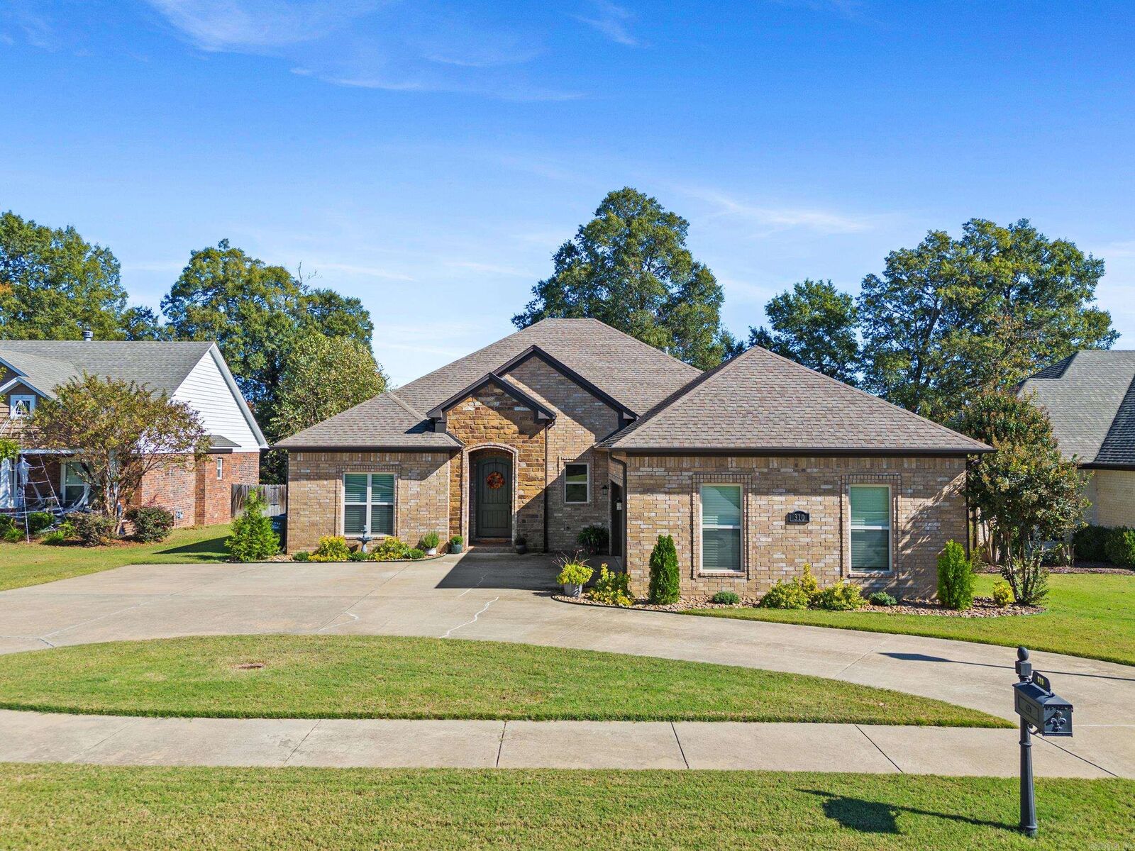 Property Photo: 310 Vintage Cove AR 72034