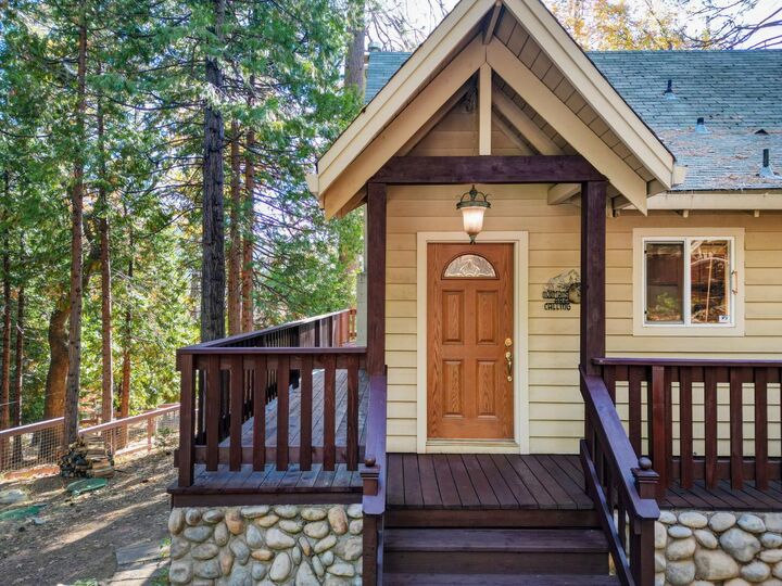 Property Photo:  1902 Anna Lee Way  CA 95223 