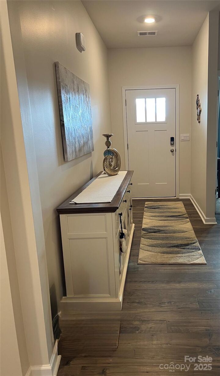 Property Photo:  1131 Staghorn Avenue  SC 29365 