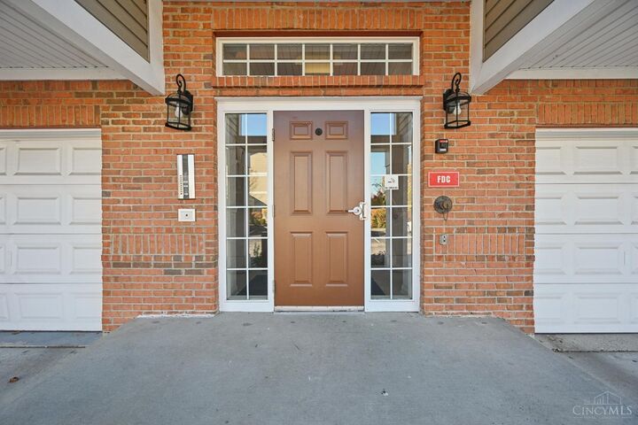 Property Photo: 6704 Kelseys Oak Court OH 45248