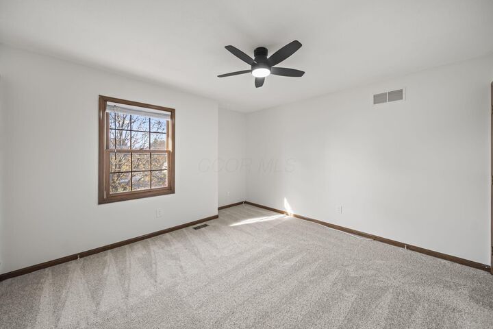 Property Photo:  716 Winsholen Court  OH 43081 