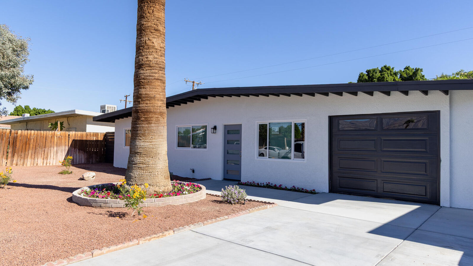 Property Photo: 31570 Avenida La Paloma CA 92234