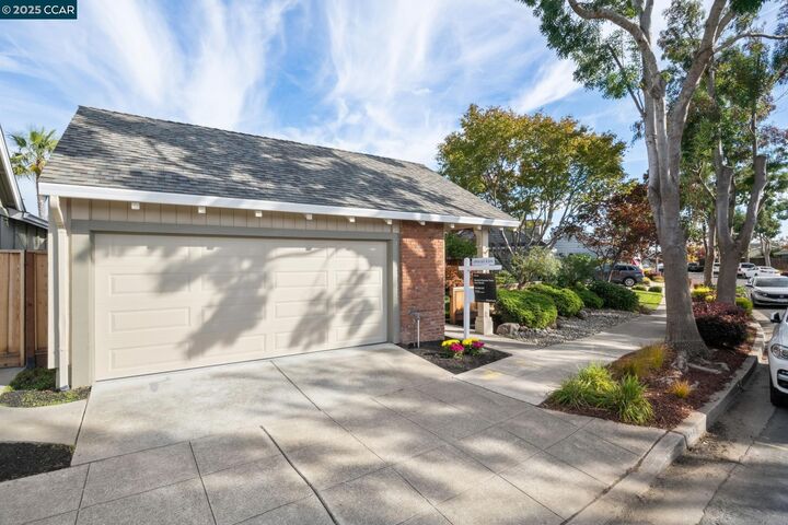 Property Photo: 136 Brighton Rd CA 94502