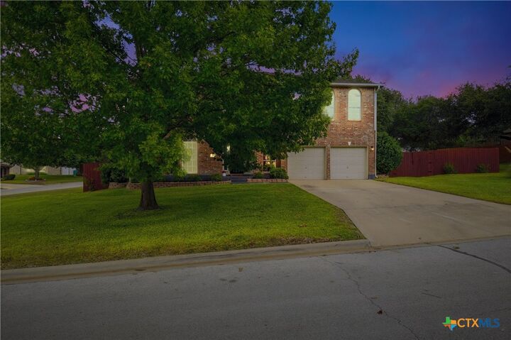 Property Photo: 112 Mission Drive TX 76548