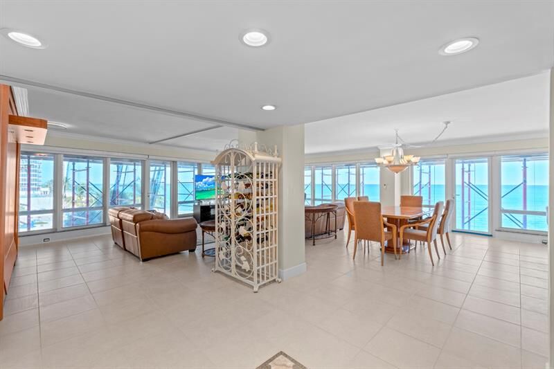 Property Photo: 4100 Galt Ocean Dr 414 FL 33308
