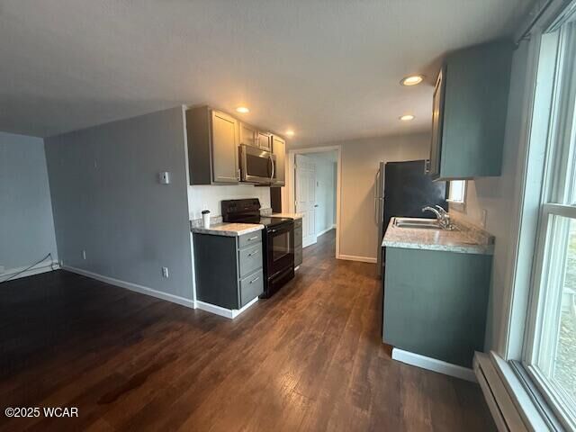 Property Photo:  215 N Main St. Street  OH 43326 