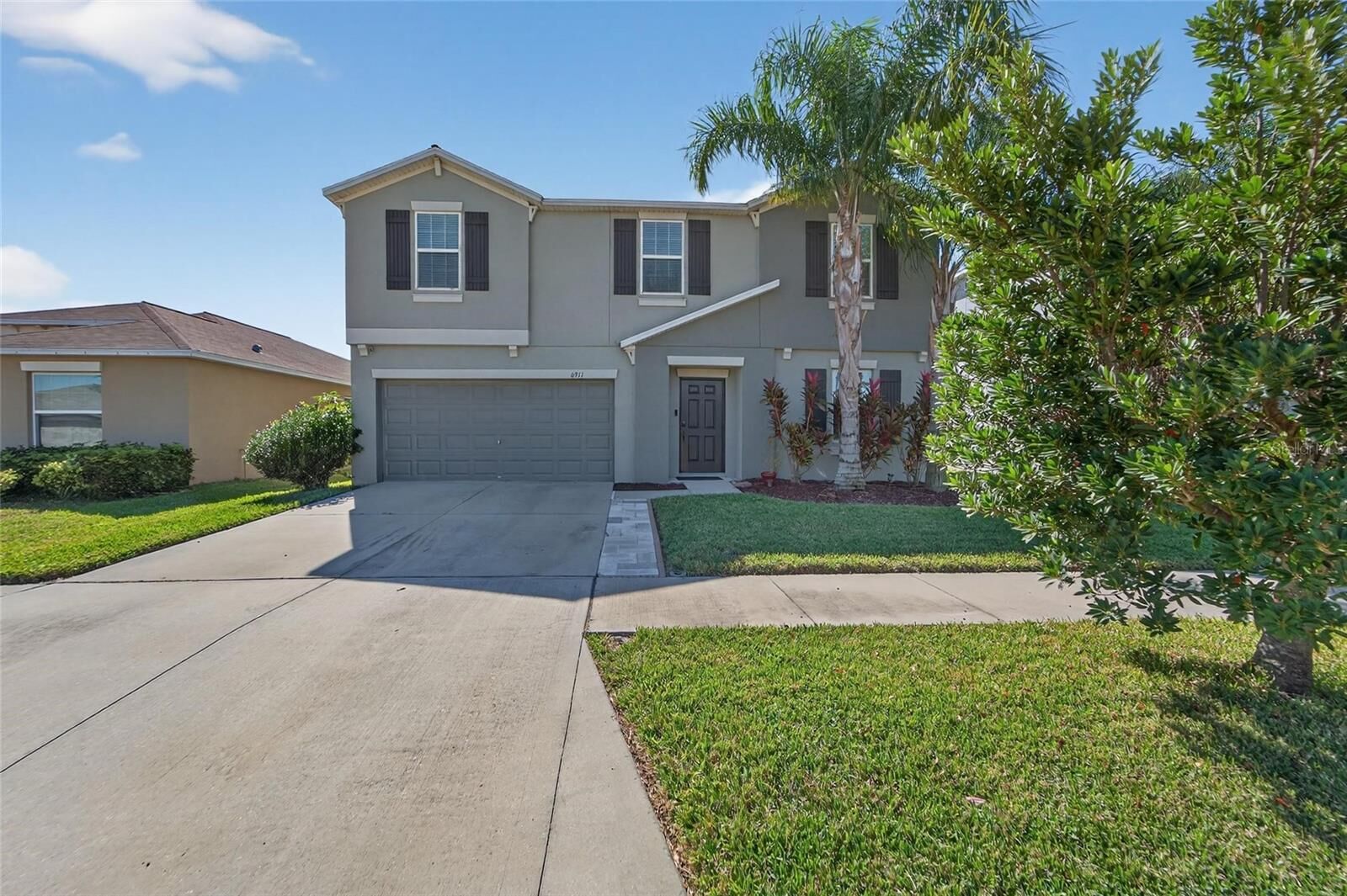 Property Photo: 6911 Trent Creek Drive FL 33573