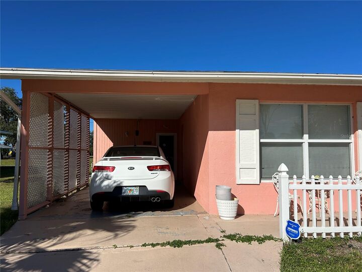 Property Photo: 4053 Gorgas Street FL 34287
