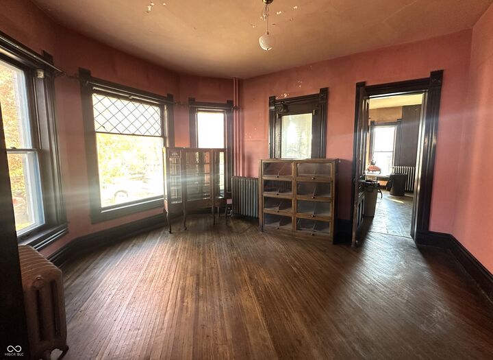 Property Photo: 403 W Kirkwood Avenue IN 47404