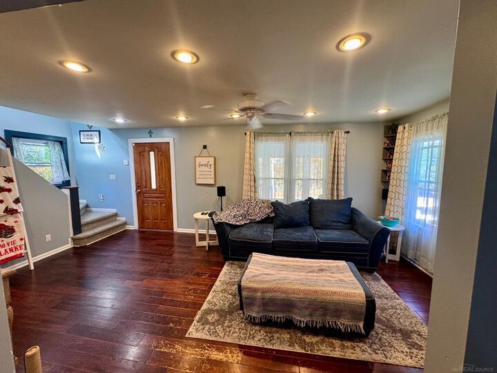 Property Photo: 85 Childress Avenue MI 48307