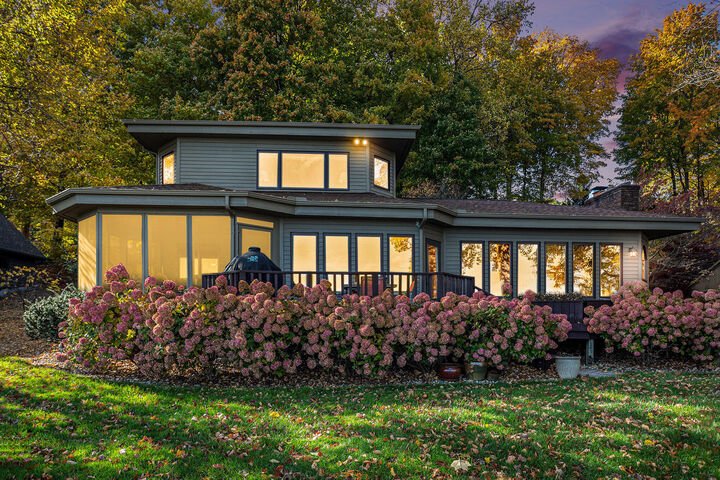 10800 S Interlaken  Richland MI 49083 photo